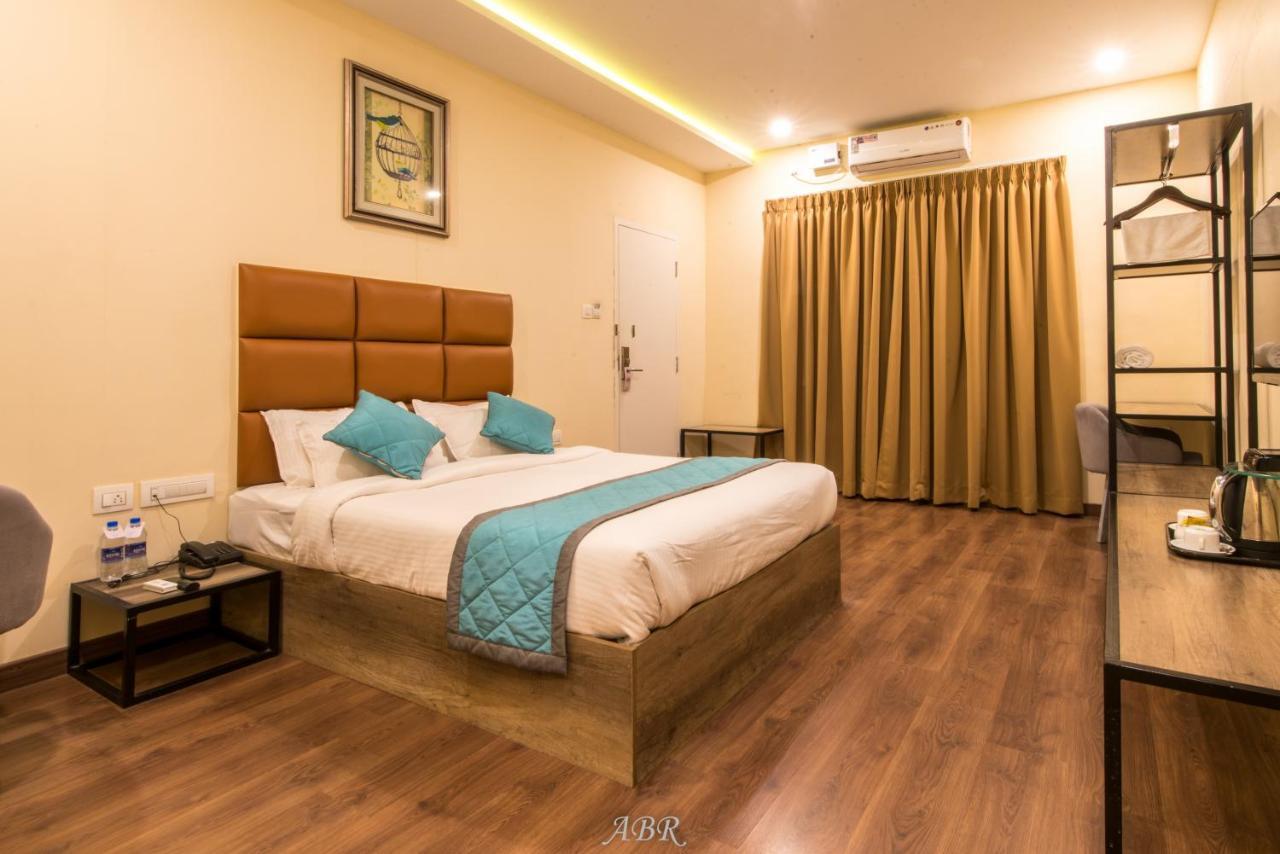 Caramel Hotels Бангалор Экстерьер фото